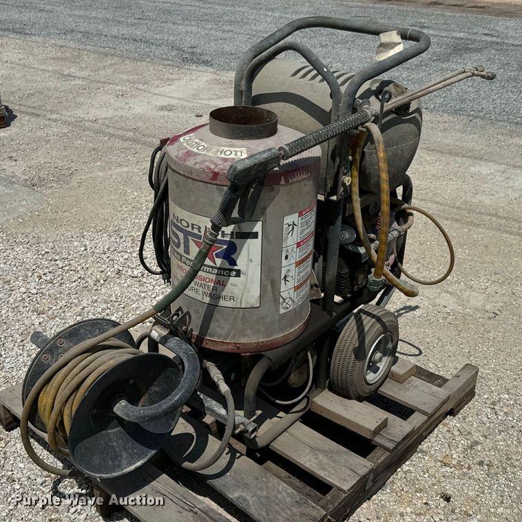 image for item DX0622 North Star  Professional pressure washer