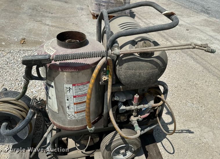 image for item DX0622 North Star  Professional pressure washer