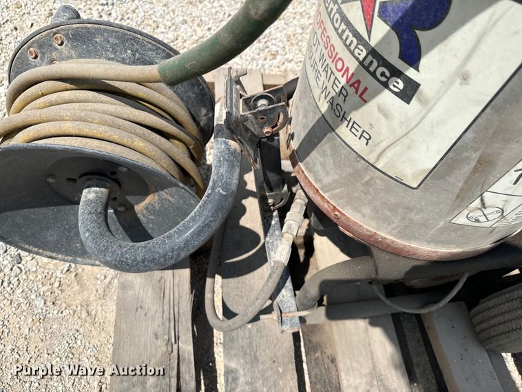 image for item DX0622 North Star  Professional pressure washer