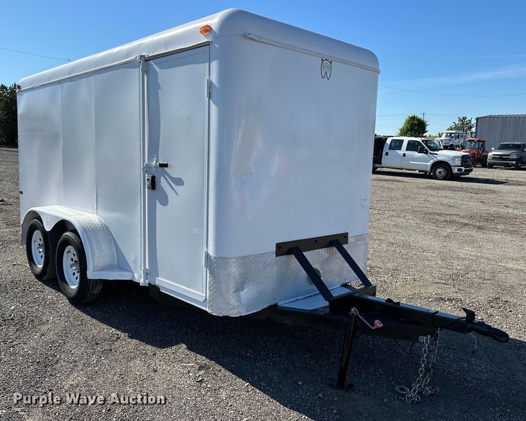 image for item EG1546 2003 W-W  enclosed cargo trailer