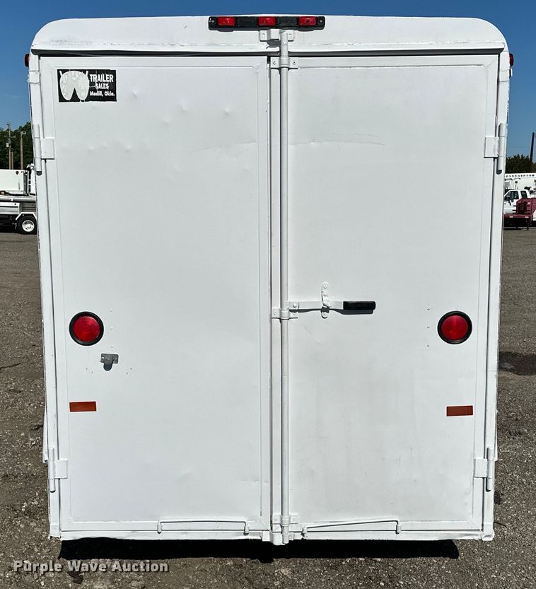 image for item EG1546 2003 W-W  enclosed cargo trailer