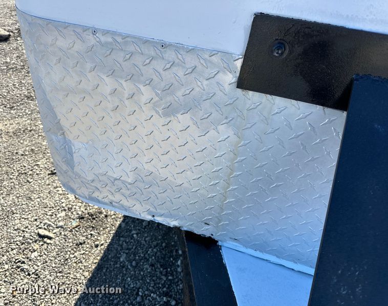 image for item EG1546 2003 W-W  enclosed cargo trailer