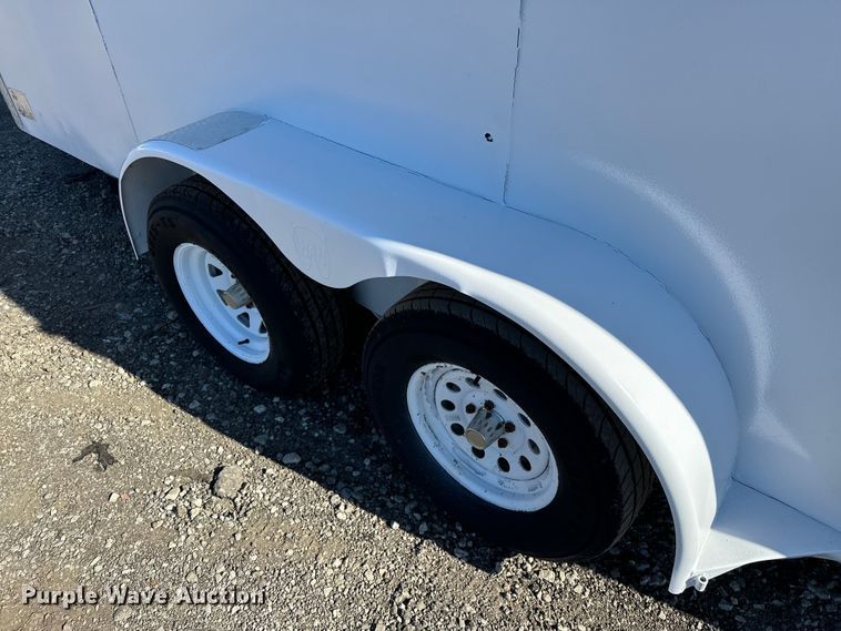 image for item EG1546 2003 W-W  enclosed cargo trailer