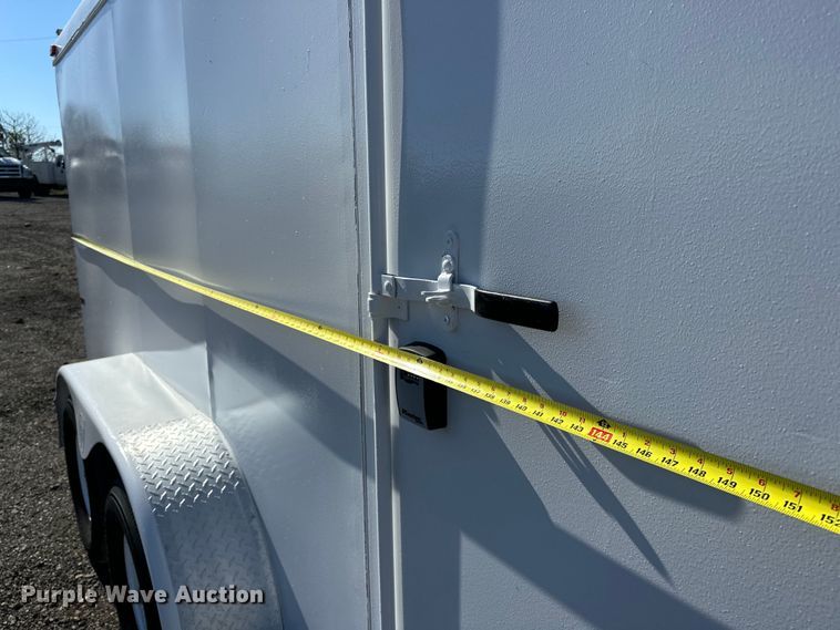 image for item EG1546 2003 W-W  enclosed cargo trailer