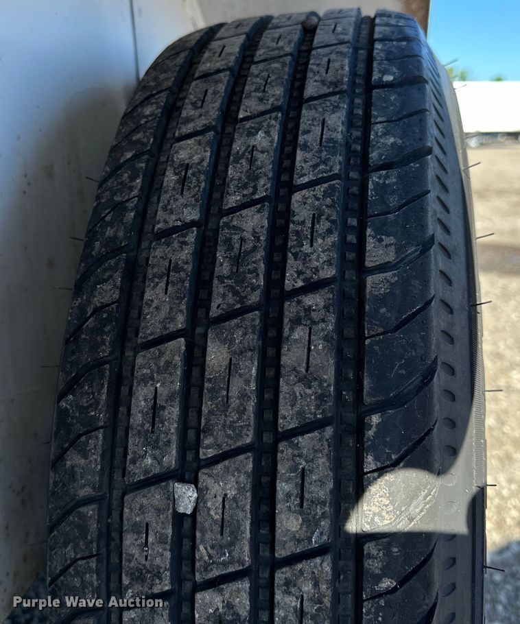 image for item EG1546 2003 W-W  enclosed cargo trailer