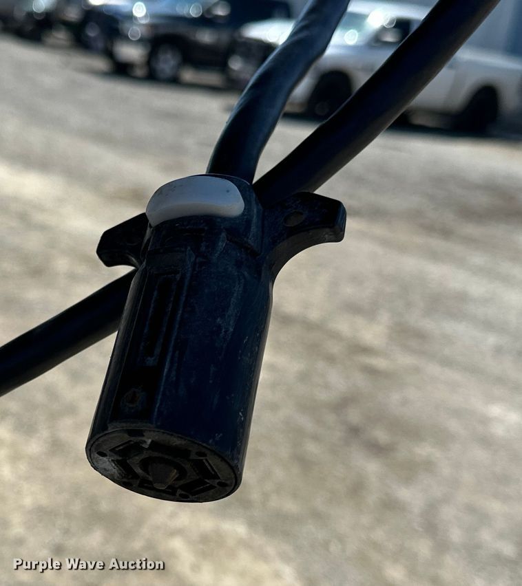 image for item EG1552 2005 Pace American  Shadow GT  enclosed cargo trailer