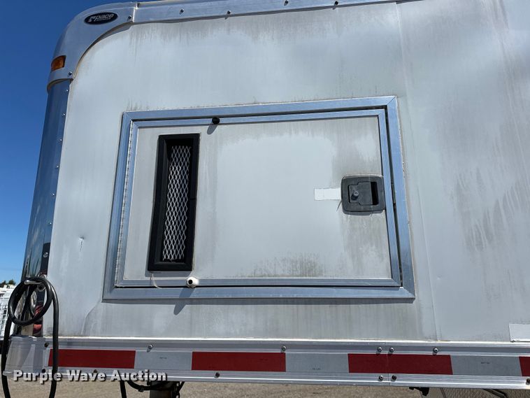 image for item EG1552 2005 Pace American  Shadow GT  enclosed cargo trailer