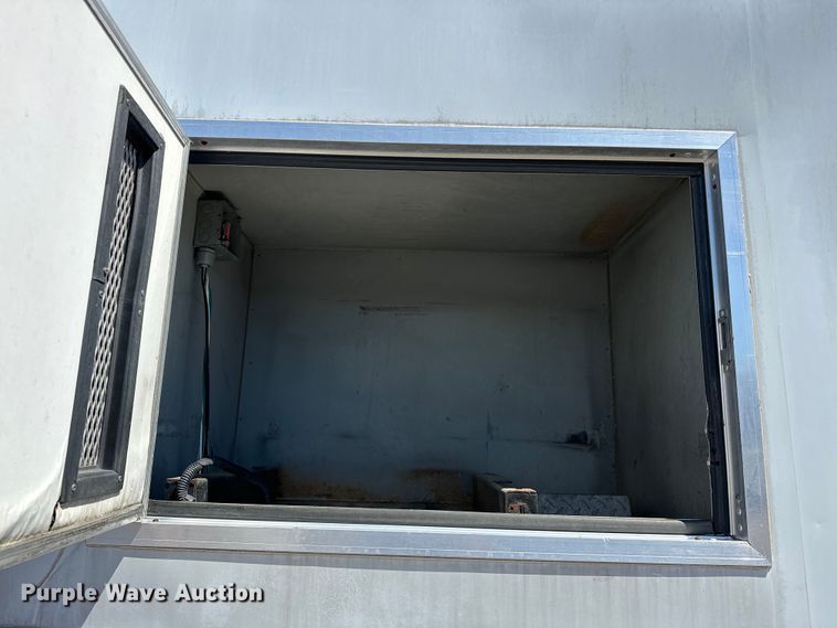 image for item EG1552 2005 Pace American  Shadow GT  enclosed cargo trailer