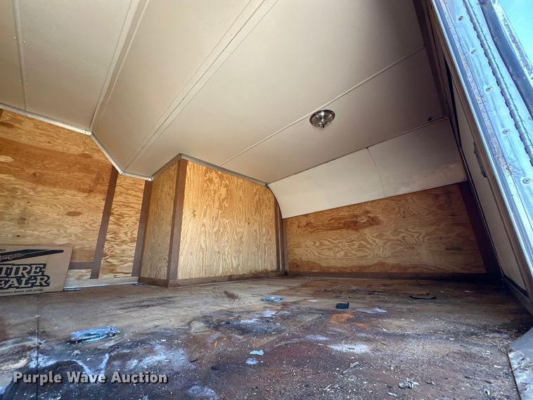 image for item EG1552 2005 Pace American  Shadow GT  enclosed cargo trailer