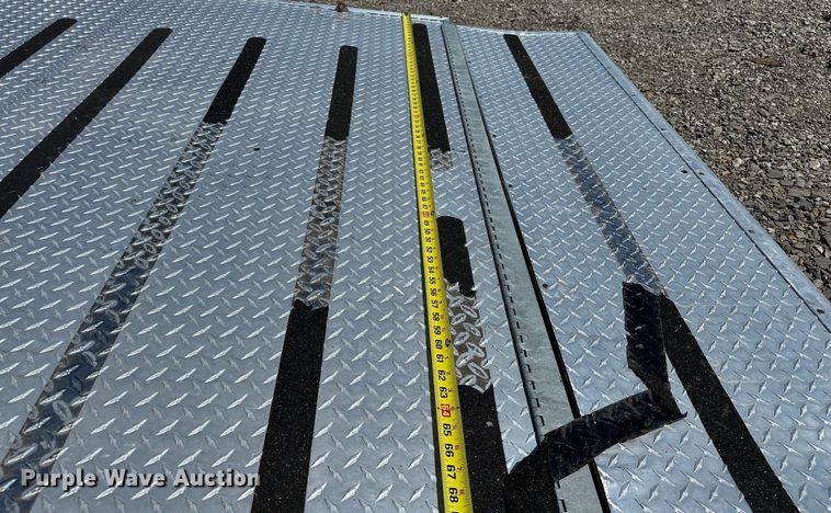 image for item EG1552 2005 Pace American  Shadow GT  enclosed cargo trailer