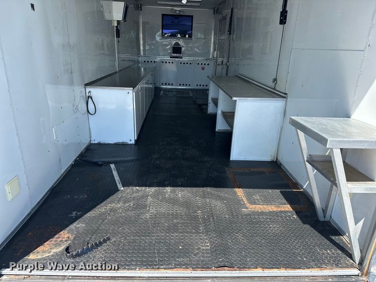 image for item EG1552 2005 Pace American  Shadow GT  enclosed cargo trailer