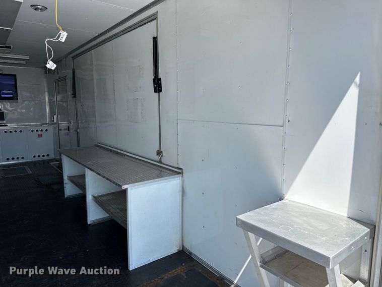 image for item EG1552 2005 Pace American  Shadow GT  enclosed cargo trailer