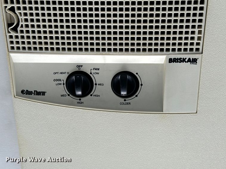 image for item EG1552 2005 Pace American  Shadow GT  enclosed cargo trailer