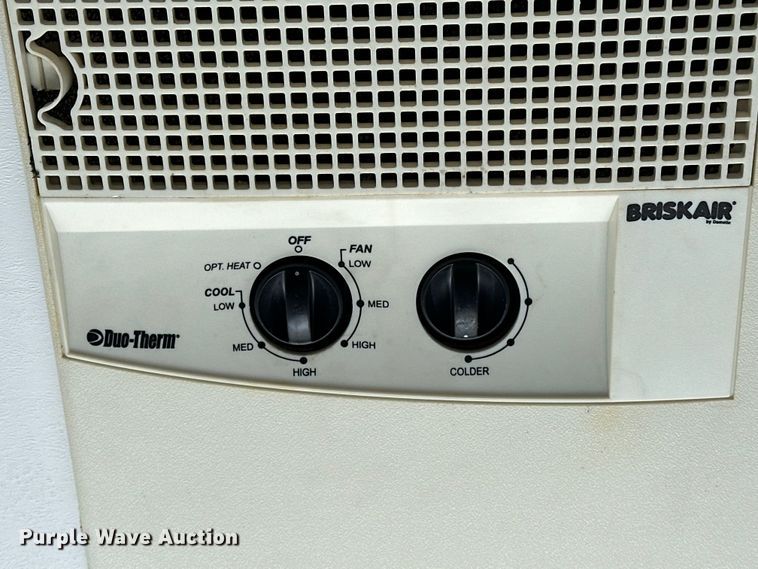 image for item EG1552 2005 Pace American  Shadow GT  enclosed cargo trailer