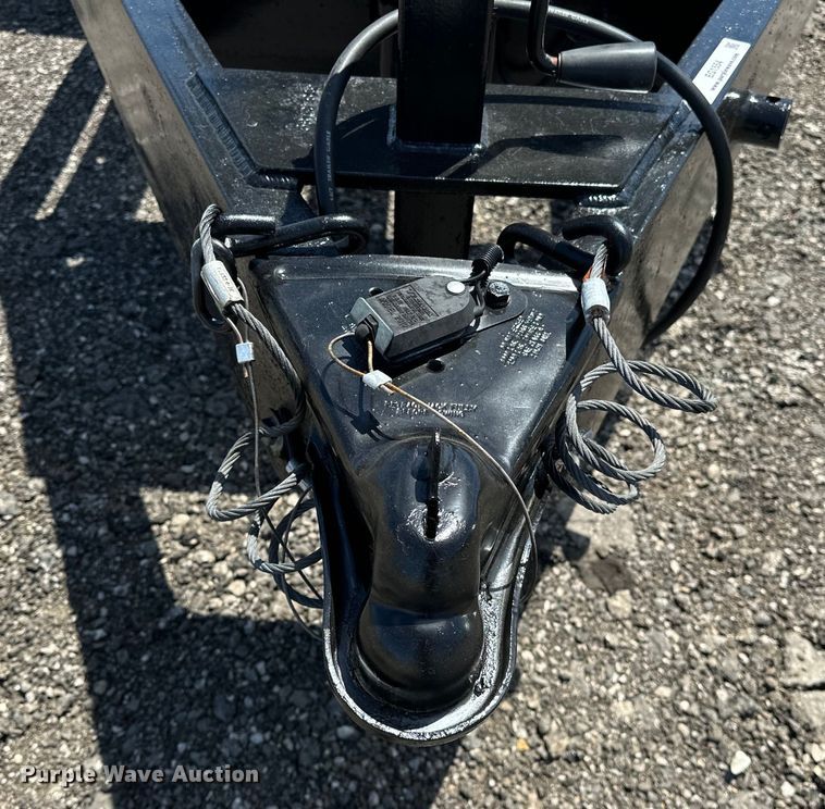 image for item EG1554 2005 Advanced MFG  & Power Systems Utility trailer