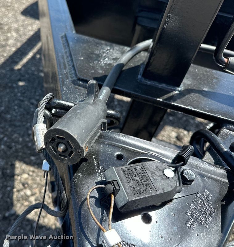 image for item EG1554 2005 Advanced MFG  & Power Systems Utility trailer