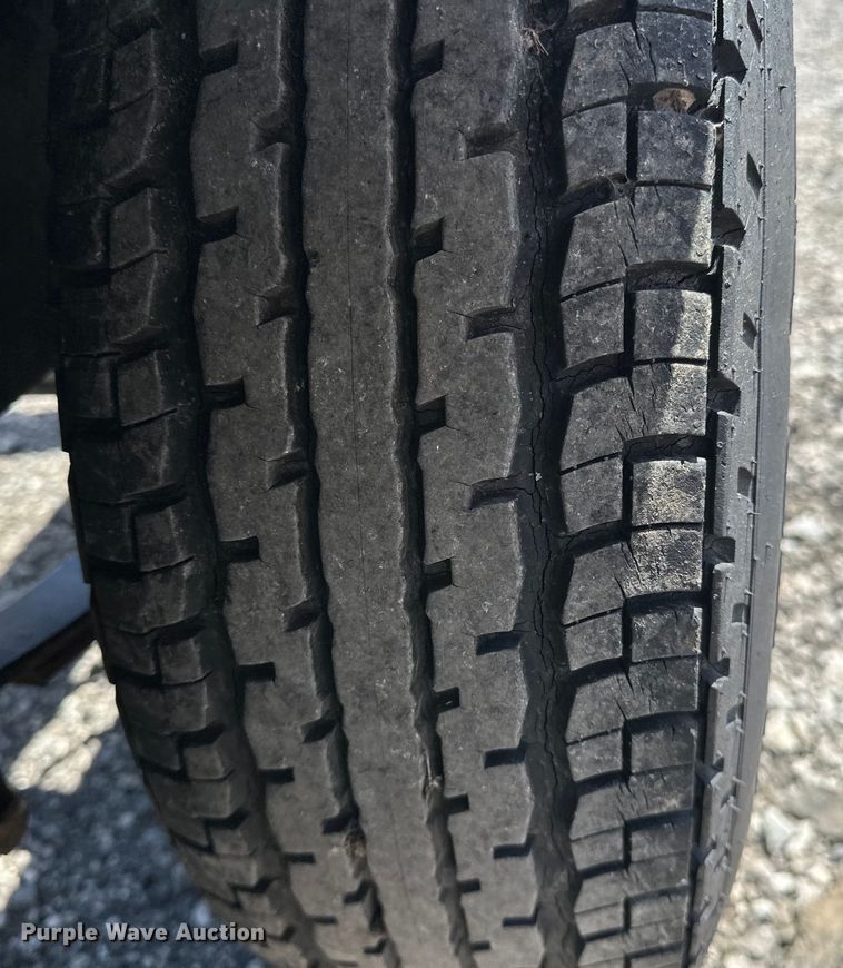 image for item EG1554 2005 Advanced MFG  & Power Systems Utility trailer