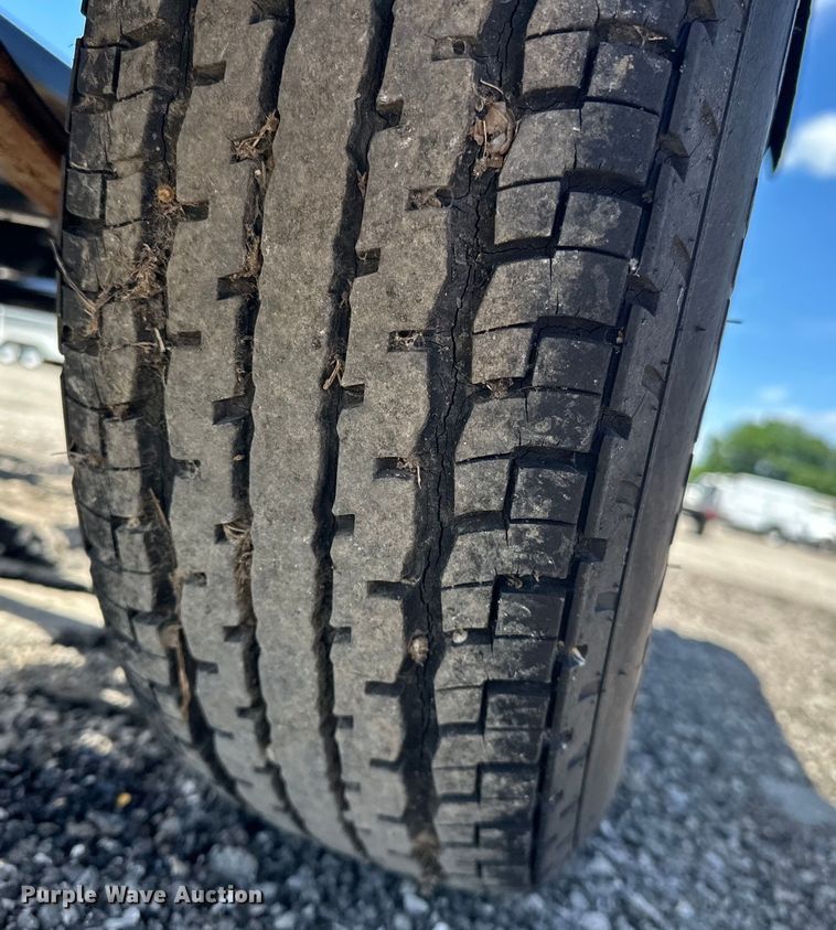 image for item EG1554 2005 Advanced MFG  & Power Systems Utility trailer