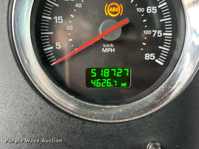 image for item EG1578 2006 Kenworth T800 fuel truck