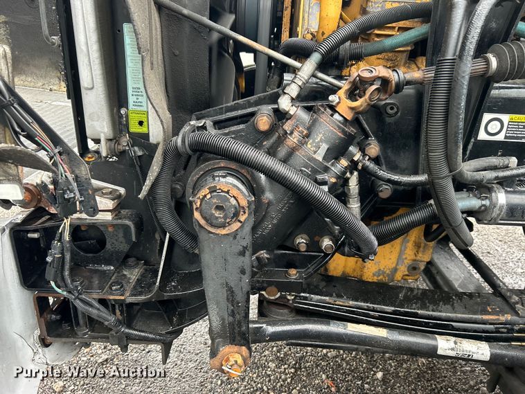 image for item EG1578 2006 Kenworth T800 fuel truck