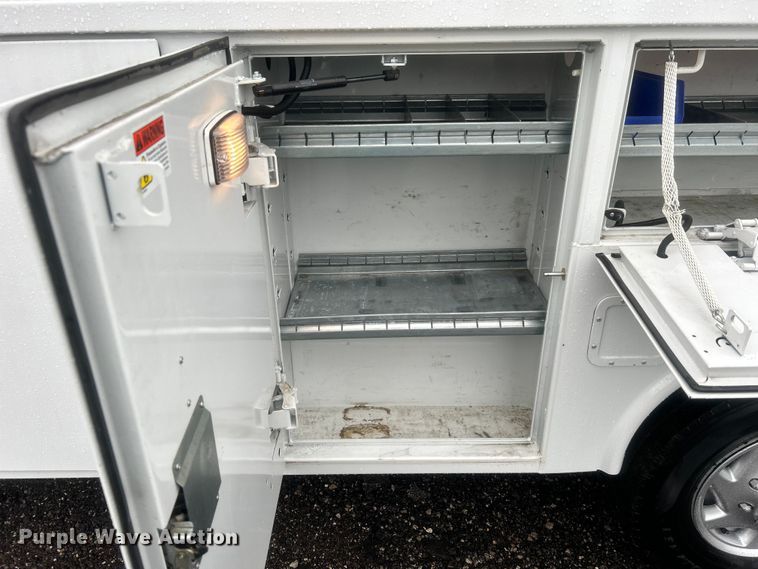 image for item EG1580 2016 Ford E350 Super Duty utility van