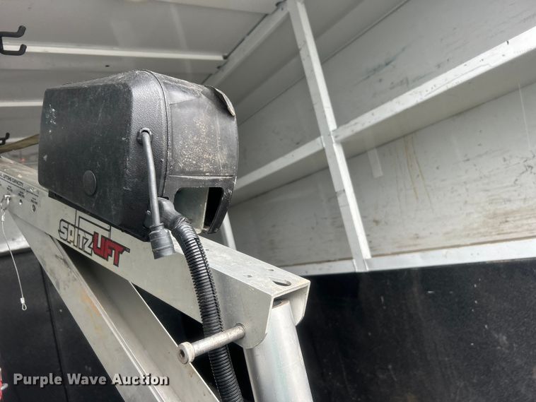 image for item EG1580 2016 Ford E350 Super Duty utility van