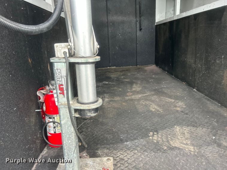 image for item EG1580 2016 Ford E350 Super Duty utility van