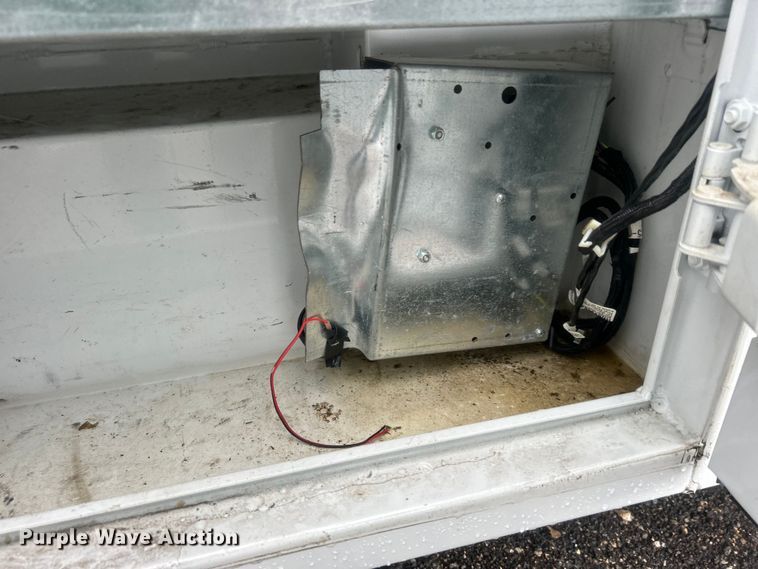 image for item EG1580 2016 Ford E350 Super Duty utility van