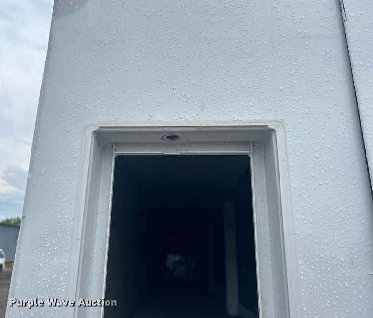 image for item EG1581 2016 Ford E350 Super Duty utility van