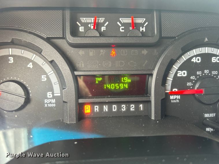 image for item EG1581 2016 Ford E350 Super Duty utility van