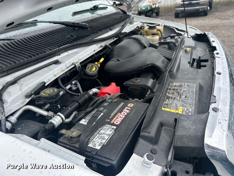 image for item EG1581 2016 Ford E350 Super Duty utility van