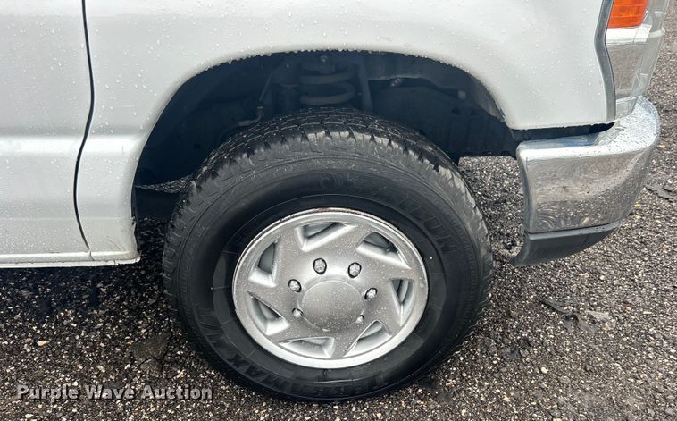 image for item EG1581 2016 Ford E350 Super Duty utility van