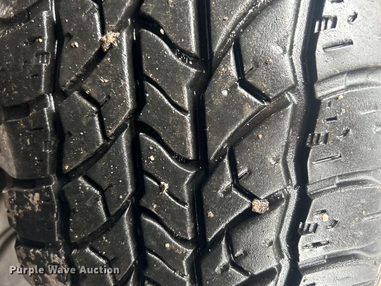 image for item EG1581 2016 Ford E350 Super Duty utility van