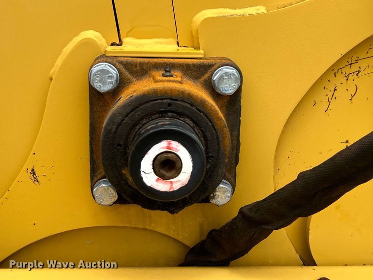 image for item EG1587 2007 Vermeer  BC1000XL wood chipper