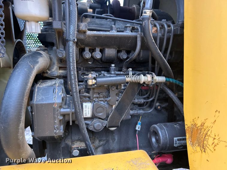 image for item EG1587 2007 Vermeer  BC1000XL wood chipper