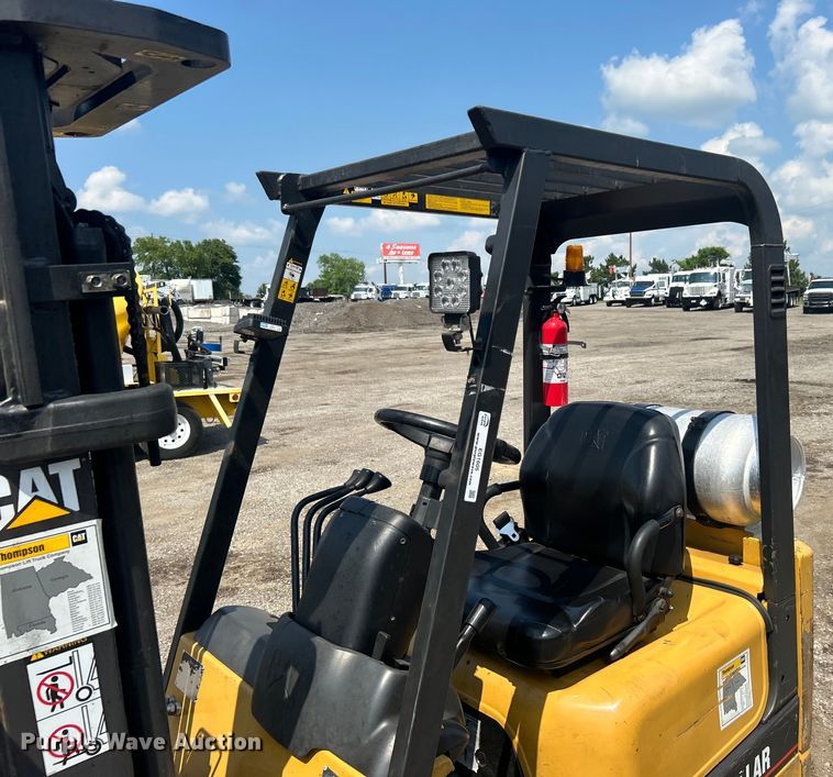 image for item EG1605 2000 Caterpillar GC15K forklift
