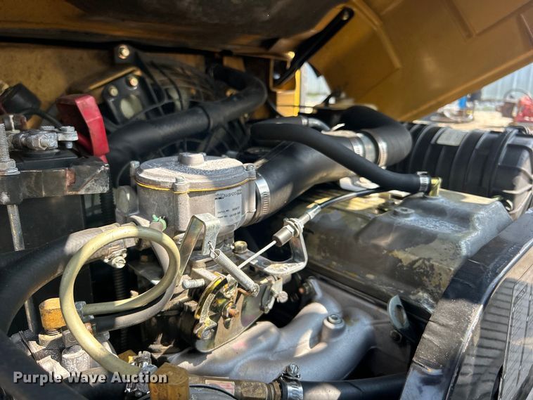 image for item EG1605 2000 Caterpillar GC15K forklift