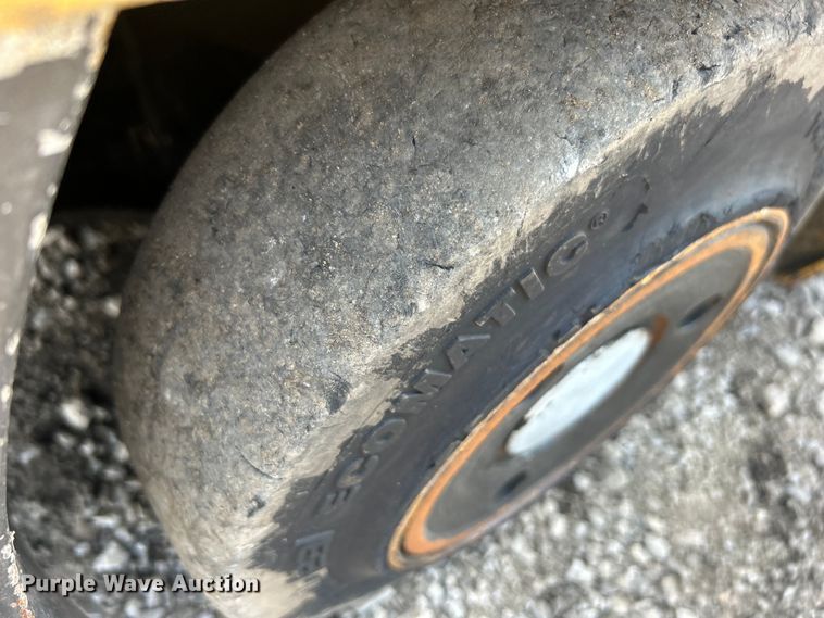 image for item EG1605 2000 Caterpillar GC15K forklift