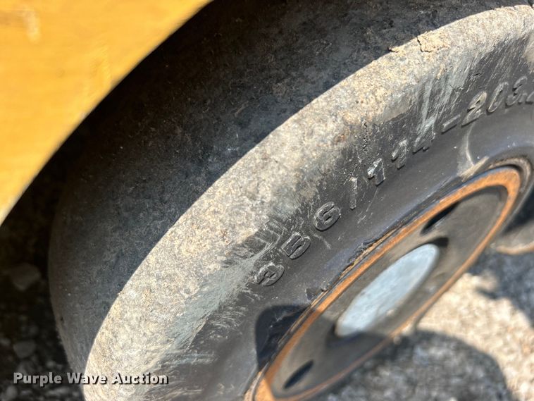 image for item EG1605 2000 Caterpillar GC15K forklift