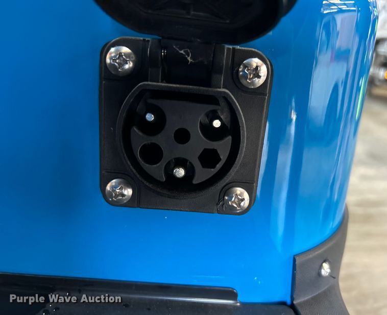 image for item EG1608 Icon LT-A617.4+2G golf cart