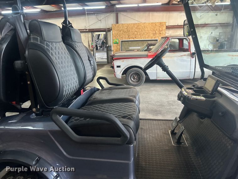 image for item EG1609 Epic Carts golf cart