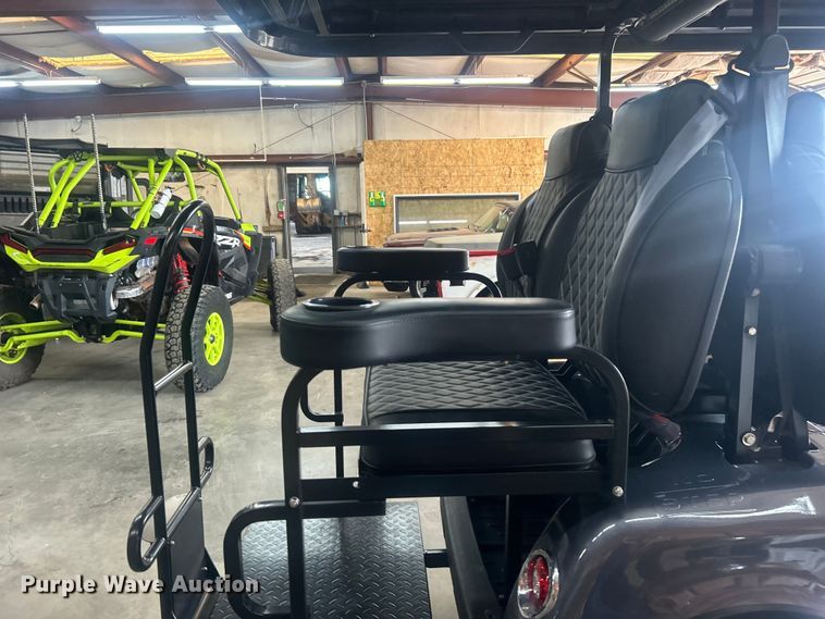 image for item EG1609 Epic Carts golf cart