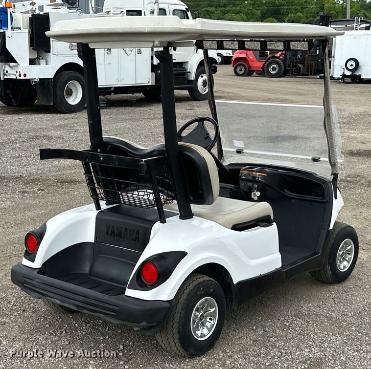 image for item EG1614 2008 Yamaha  YDRA golf cart