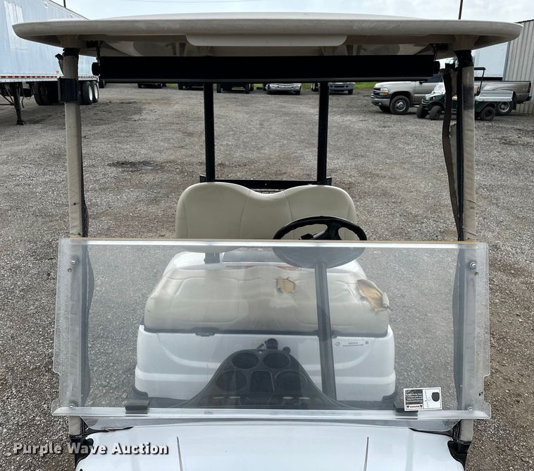 image for item EG1614 2008 Yamaha  YDRA golf cart