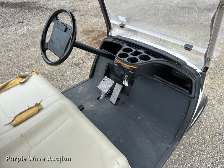 image for item EG1614 2008 Yamaha  YDRA golf cart