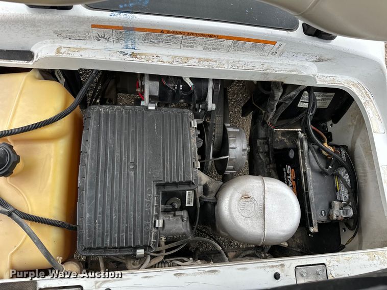 image for item EG1614 2008 Yamaha  YDRA golf cart