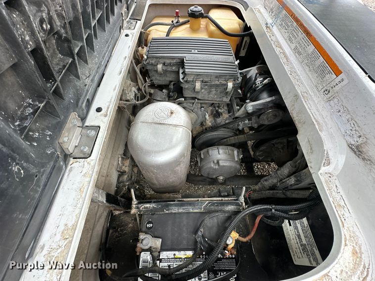 image for item EG1614 2008 Yamaha  YDRA golf cart