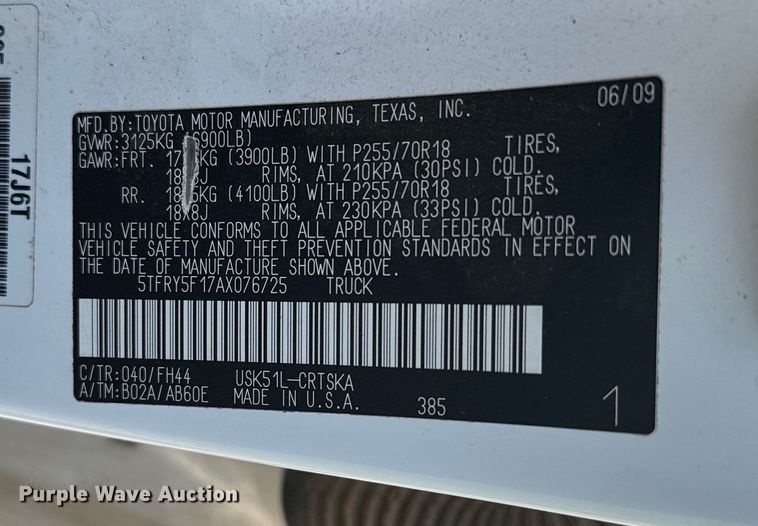 image for item EH4055 2010 Toyota Tundra Double Cab pickup truck