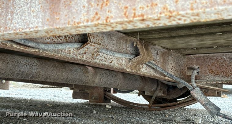 image for item EH6751 1998 Belshe WB-1 equipment trailer