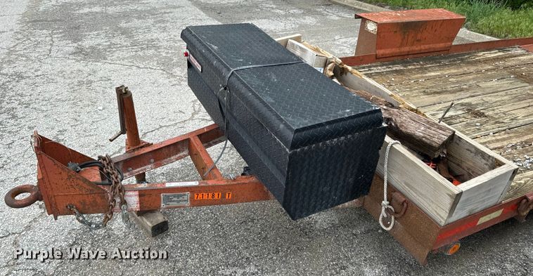 image for item EH6751 1998 Belshe WB-1 equipment trailer